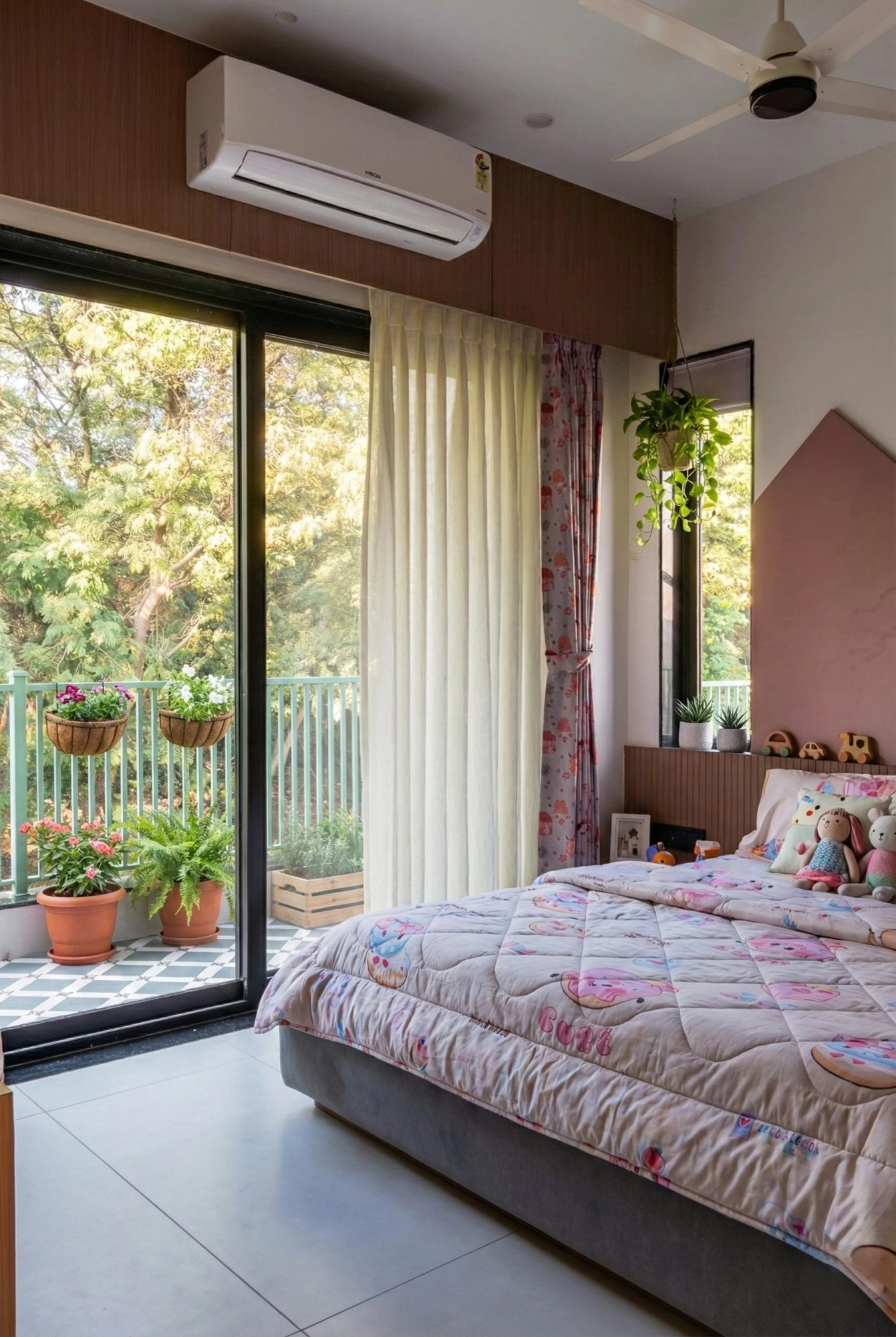Treeline House photo 29