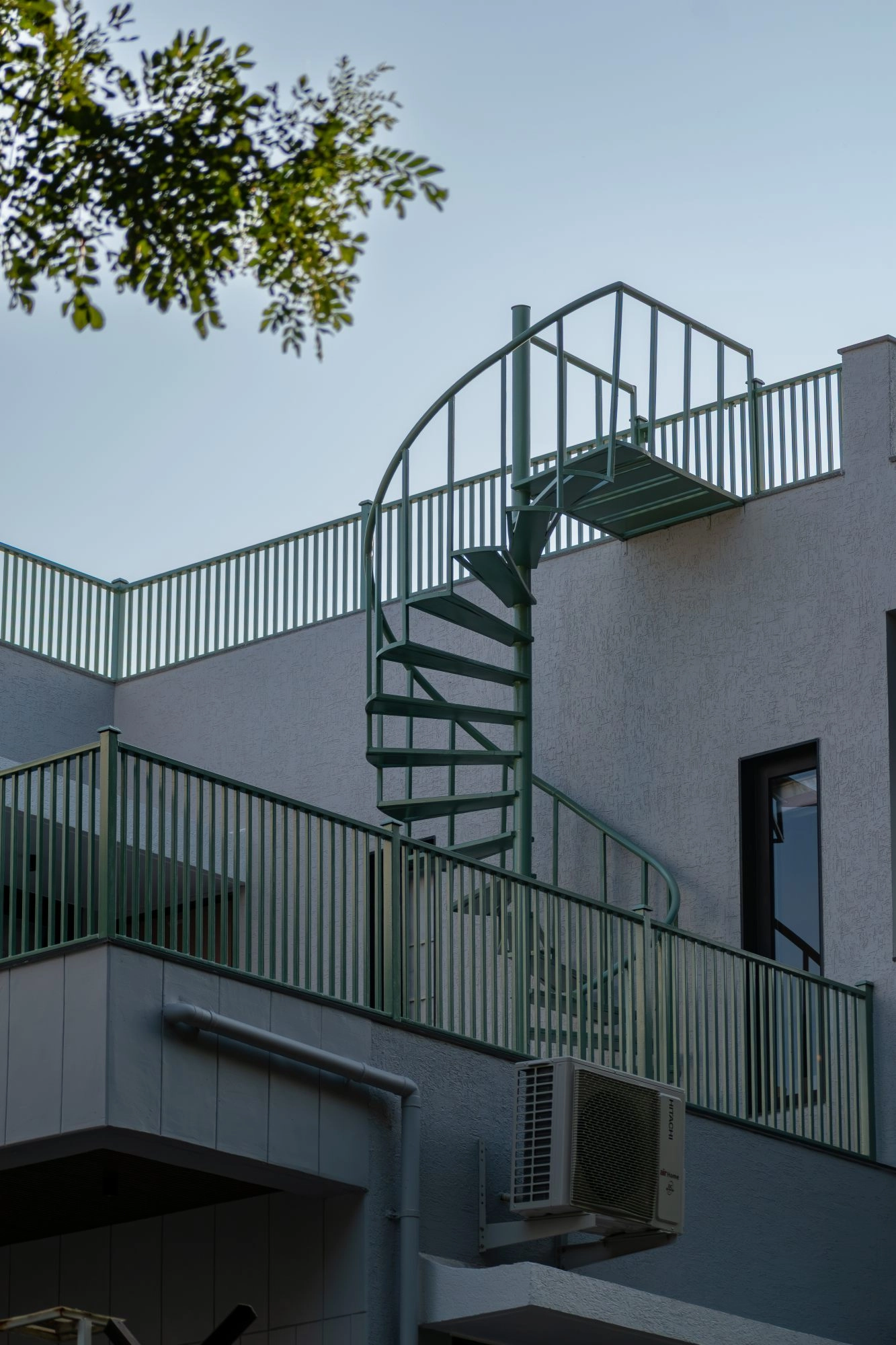 Treeline House photo 6